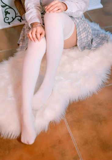 迪拜的女孩完整高清在线观看