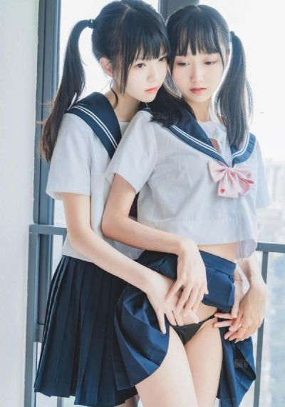 男女打扑克免费看