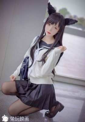 迷人的保姆在线看