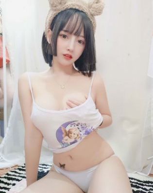 与僧侣的色欲之夜