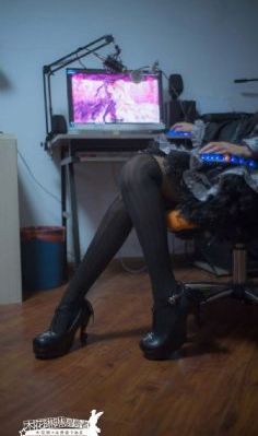 图书馆的女朋友动漫全集免费观看