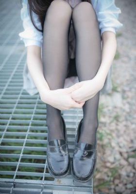 少年男仆库洛系列动漫免费观看