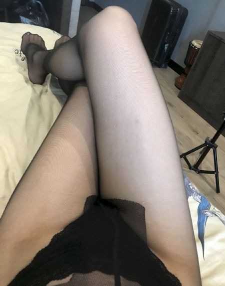 年轻的小姨在线