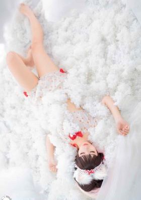 矿桥爸爸和女儿体检