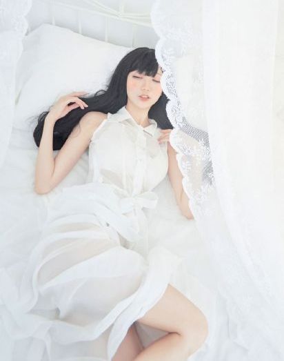 丰满的大胸女朋友5在线观看