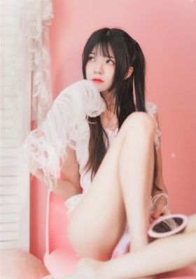 女警乳链乳环蒂环铃铛调教